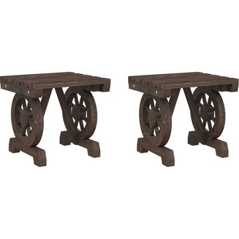 Un ensemble de deux tabourets de jardin en cèdre massif (1/5)