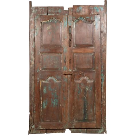 Solid wood and iron front door for interior or exterior use, old and medieval sliding (1/5)