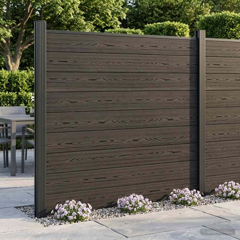 Ensemble de clôture modulable 6 pièces en WPC et aluminium noir pour jardin extérieur 1045 x 186 cm résistant aux intempéries (1/5)
