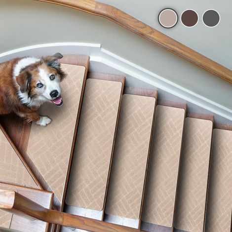 Lot de 15 Tapis d'Escalier Antidérapants Autocollants, Moquette Réutilisable pour Intérieur, Protecteur d'Escalier pour Animaux, Seniors, Enfants – Motif Losange Beige (55x19 cm) (1/5)