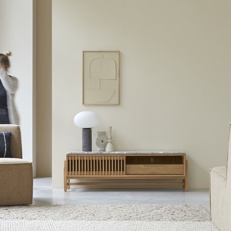 Meuble TV Isaure en bois de teck massif et terrazzo premium 140 cm (1/5)