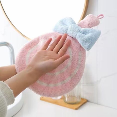 Essuie-main en polaire corail forme sucette rose Torchon de lavage épais absorbant anti-peluche 26×20 cm Essuie-main suspendu design cartoon pour cuisine et salle de bain (1/5)