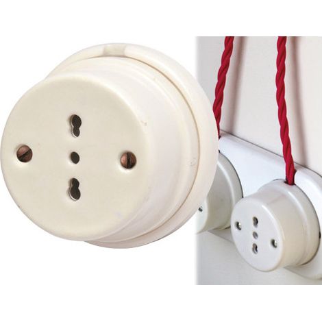 Enchufe de porcelana bipolar de 10-16 A para instalaciones clásicas