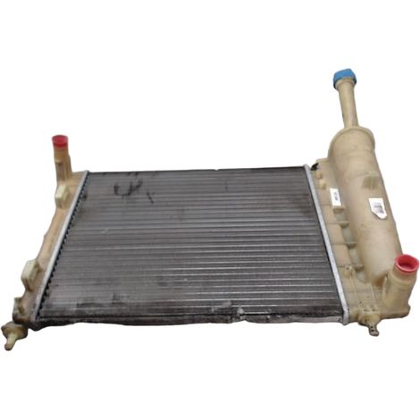 [PRODUIT D'OCCASION] Radiateur FIAT 500 ♻️ Ref Oe. 51934449 - Garantie à vie (1/4)
