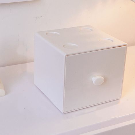 Aufbewahrungsbox mit Fächern fürs Büro – Weißer Kunststoff-Organizer, 9 x 9 x 8 cm, stapelbar – Vielseitig verwendbar für Schreibwaren und Zubehör (1/5)