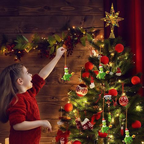 FLITI Hollow Gold LED Christmas Tree Star 13.5 Inch 20 Lights Warm White Battery Operated Metal Christmas Decoration (1/5)