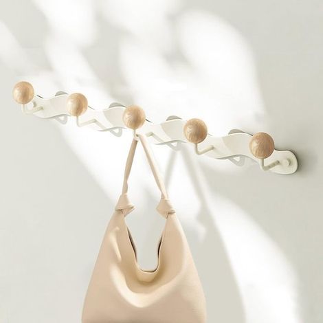 Longziming - Crochets adhésifs - Porte-manteau mural - Crochet de suspension - Avec boutons en bois - Fer robuste - Charge maximale : 8 kg - Installation sans perçage - Blanc (1/5)