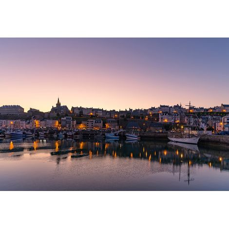 Tableau sur toile Granville de nuit 65x97 cm - Impression sur Toile Murale Décorative - Image imprimée en HD sur Toile - Toile sur Châssis en Bois FSC - Fabriqué en France (1/4)
