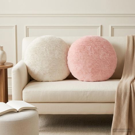 vidaXL Cushion Cover 6 pcs HEERLEN Pink 脴 30 cm Faux Rabbit Fur (1/5)