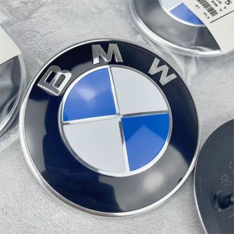 Lot de 2 emblèmes de capot et de coffre BMW 82 mm et 74 mm – Résine ABS et aluminium – Installation facile sur modèles E30 E36 E46 E34 E39 E60 E65 E38 X3 X5 X6