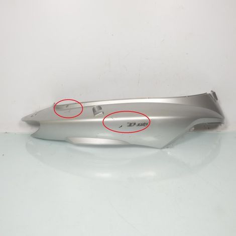 [GEBRAUCHT] [GEBRAUCHTWAREN] Originales rechte Hinterabdeckung für Scooter (1/5)