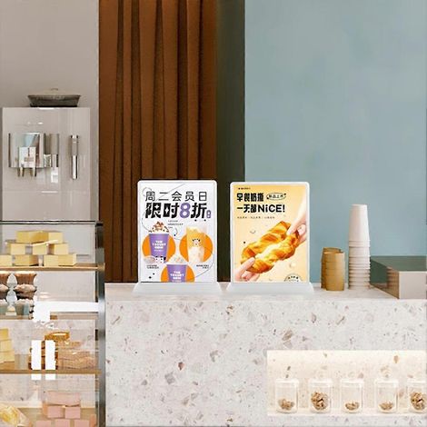 Caissons lumineux LED, panneaux d'affichage LED commerciaux, éclairage publicitaire, affiches LED, présentoirs de menus, format A4, rechargeables. (1/2)