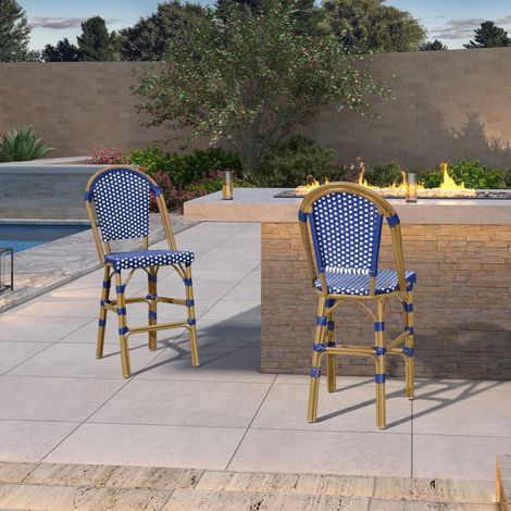 Lot de 2 tabourets de bar - En aluminium - Avec dossier - Tressées à la main - Avec finition impression bambou - Pour jardin, balcon - Bleu foncé (1/5)