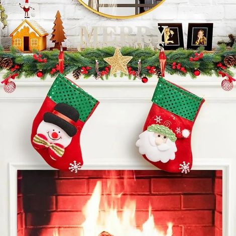 Chaussettes de Noël à suspendre - MICH - Lot de 2 - 16 cm de haut - 13 cm de large - Personnalisée - Flanelle douce (1/5)