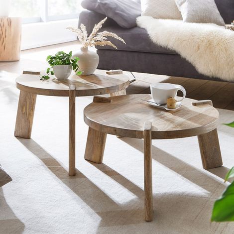 Lot de 2 tables basses rondes en bois de manguier massif (1/5)