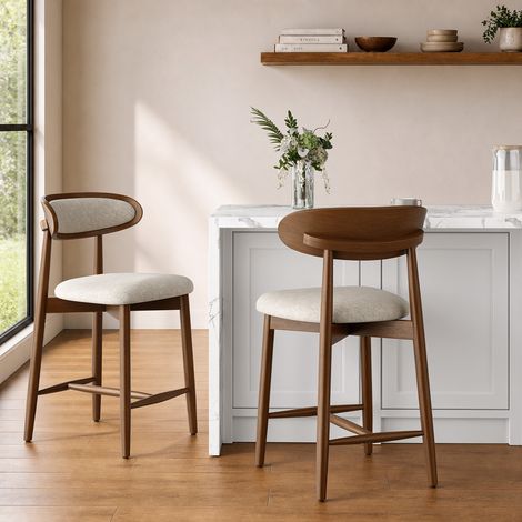 COLAMY Lot de 2 Tabourets de Bar en Bois Massif, Chaises de Bar Scandinaves avec Dossier Ergonomique, Assise Rembourrée Confortable et Repose-Pieds,Beige (1/5)