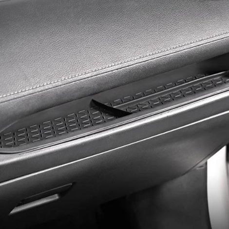 1 color: Black Material: Silicone Car passenger side storage box Silicone storage slot Car storage (1/4)