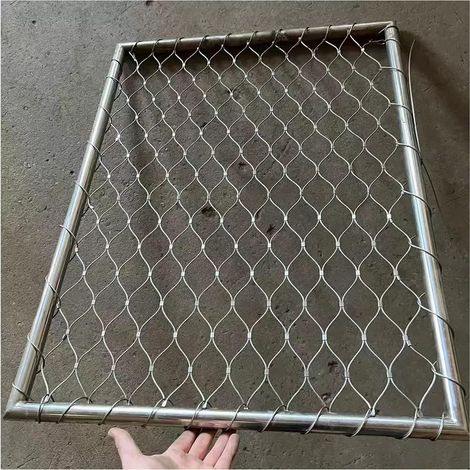 Grille Métallique Maille Toile INOX, Filet de Sécurité for Garde-Corps D'extérieur, 7cm/1.5mm, Filet de Séparation Clôture de Jardin(0.8x5m) (1/5)