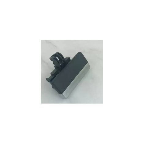LR026065 Applicable to Land Rover Freelander glove box handle and trunk. (1/5)