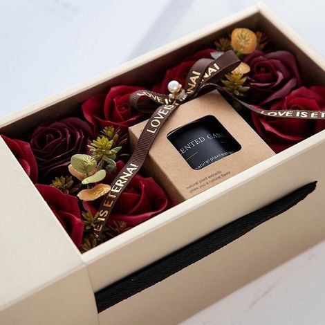 Bougie Parfumée - Boîte Cadeau pour Occasion Romantique - Idéal pour Salle de Bain Chambre ou Soirée Détente - 1 Pièce