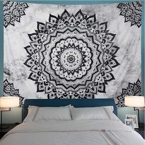 1 Tapisserie murale Mandala 130 x 150 cm, motif floral bohème noir et blanc, en polyester léger, pour chambre à coucher ou bureau (1/5)