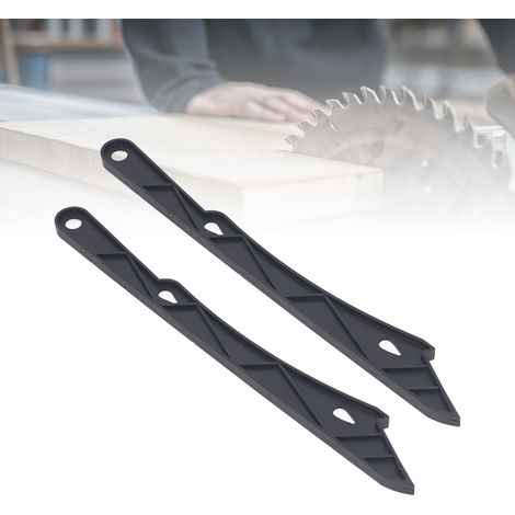 Zweiteiliger Sicherheitsgriff für Plattensägen, Kreissägen und Bandsägen. Schützt Hände und Finger, verhindert Rückschläge und gewährleistet Sicherheit für Profis und Hobby-Holzwerker. (1/5)