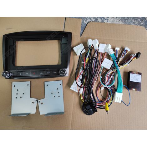 Compatible with Lexus IS250 (installation of a large 10.1-inch Android screen), power cable and protocol box included. (1/3)
