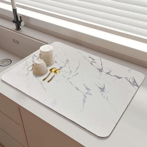 Tappetino assorbente scolapiatti (50 x 40 cm), antiscivolo, ideale per lavello da cucina e piano di lavoro in marmo. (1/4)