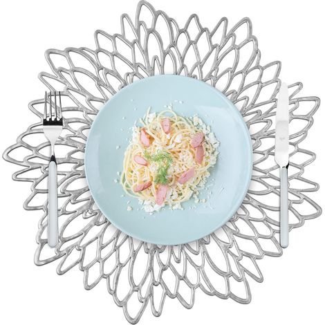 Lot de 6 sets de table ronds 38 × 38 cm motif hibiscus argenté en PVC ajouré lavables antidérapants et résistants à la chaleur (1/5)