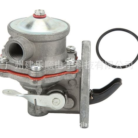 Fuel pump 04230566 0423102 is suitable for Deutz F2L 912 F3L 913.