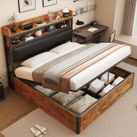 Lit coffre 180x200 avec rangement hydraulique et ports USB, tête de lit capitonnée avec étagères, cadre de lit industriel bois et métal noir (1/5)