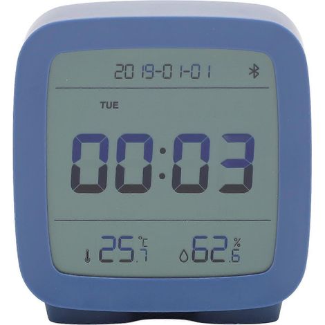 Kompakte, batteriebetriebene Digitaluhr mit mehreren Uhrzeiten und Anzeige von Temperatur und Luftfeuchtigkeit im Schlafzimmer