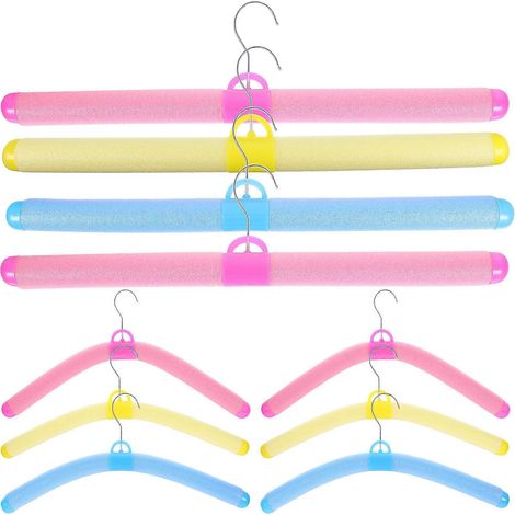 Lot de 10 cintres en plastique résistant pour vêtements adultes, antidérapants. (1/5)