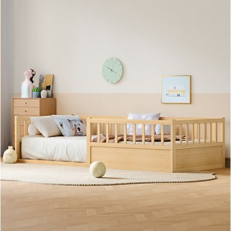 Cama infantil Montessori con barandillas pino natural OKMYHOME (1/5)