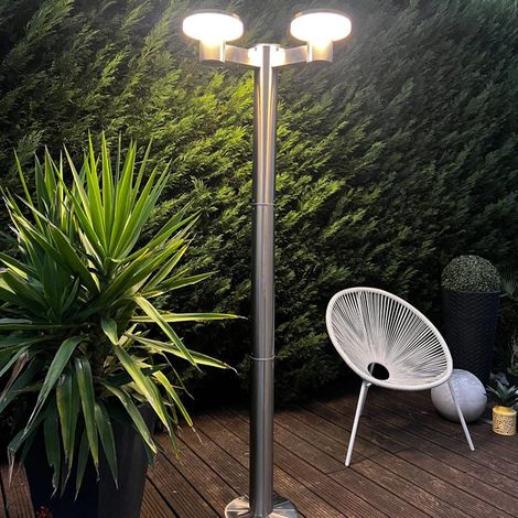 Lumihome – Lampadaire solaire Led 3000 lumens – Autonomie 100% solaire – Résistance IP65 – Hauteur 1.30m ou 2m