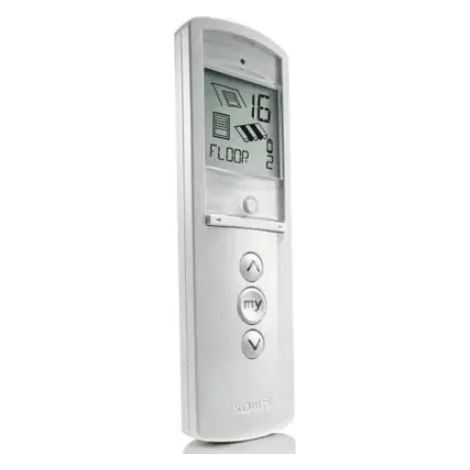 Somfy – 1811089 – Commande murale tactile – Compatible motorisation de portail – Technologie Io Pure Shine – Installation facile