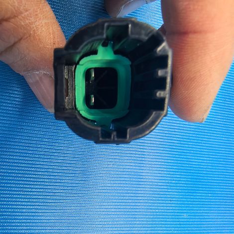 The 27722-2GN0A is suitable for Nissan Qichen D60/T60/T90 outdoor ambient temperature sensor. (1/4)