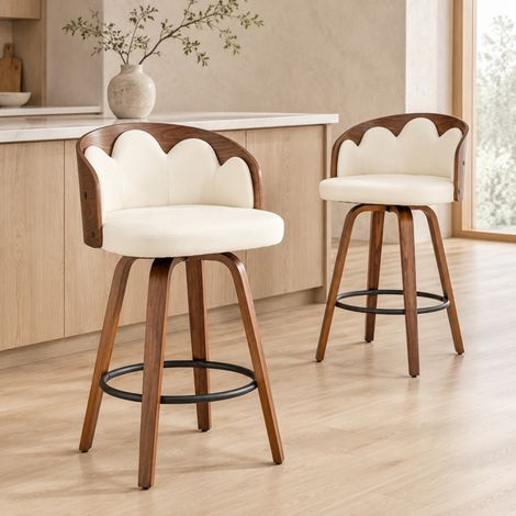 Lote de 2 taburetes de bar con respaldo flor, madera curvada, PU y reposapiés metálico DESVIAE (1/5)