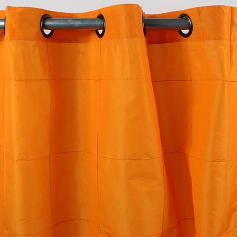 Rideau en taffetas orange 150x250 – Style chic et raffiné – Pour intérieur lumineux – Dimensions adaptées aux fenêtres standards – Thedecofactory (1/4)
