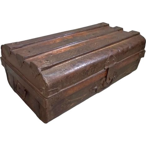 Maleta de metal acabado artesanal marrón 67x37x25h cm