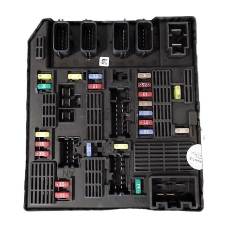 [PRODUIT D'OCCASION] Boite A Fusibles RENAULT Megane ♻️ Ref Oe. Usmjr95l3 - Garantie à vie (1/4)
