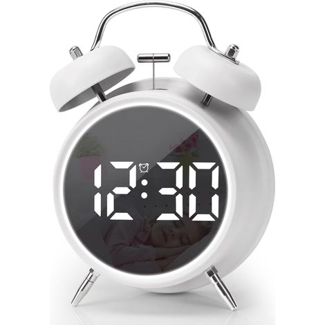 Sveglia elettronica digitale a LED con doppia campana, plug and play, silenziosa, in metallo, da tavolo, con suono forte, ideale per adulti e bambini con sonno pesante, colore bianco. (1/5)