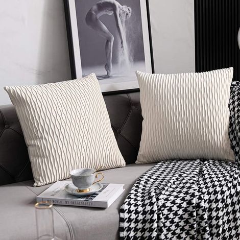 Housses de Coussin de Canapé Blanc Ivoire: 2 Pack 45cmx45cm Taies d'oreiller Carrées en Velours Rayé d'origine pour la Décoration de la Maison (1/5)
