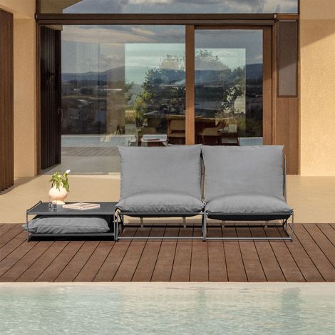 Set da giardino Amaro con divano modulare da 2 pezzi e tavolino trasformabile SKLUM            