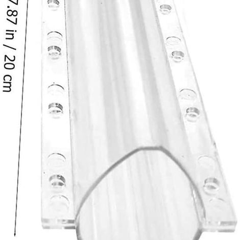 Lot de 4 objets transparents en forme de concombre, représentant des légumes, des fruits et des plantes (observation). (1/5)