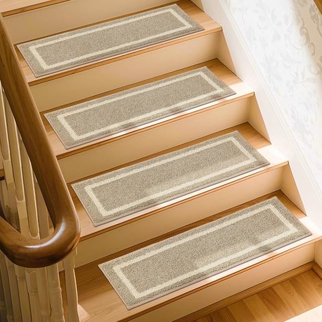 Tapis Escalier 70 x 22 cm (15 pièces), Moquette Escalier Antidérapant avec Dos en TPE, Marchettes d'Escalier Lavable en Machine, Idéal pour Enfants, Personnes Âgées et Animaux-Beige (1/5)