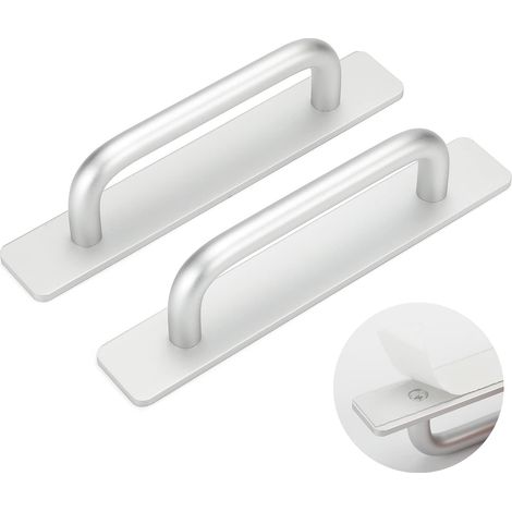 Set mit 2 selbstklebenden Griffen für 148 mm breite Schiebetüren (für Küchenschränke), silberfarben. Selbstklebende Griffe für Möbel. (1/5)