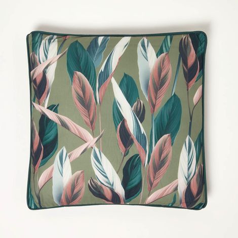 HOMESCAPES Light Green Botanical Leaf Cushion, 45 x 45 cm (1/5)