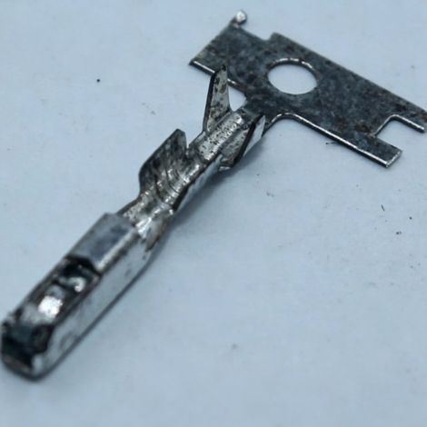 2050986-1 Automotive connector, plug, wiring harness terminal (1/2)