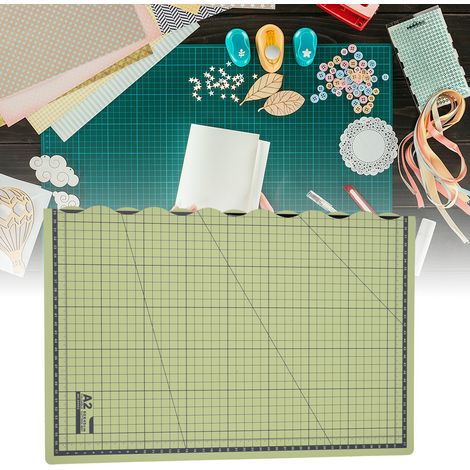Tapis de découpe portable pliable A2 auto-cicatrisant quadrillé pour papier, cuir et tissu, vert matcha (1/5)